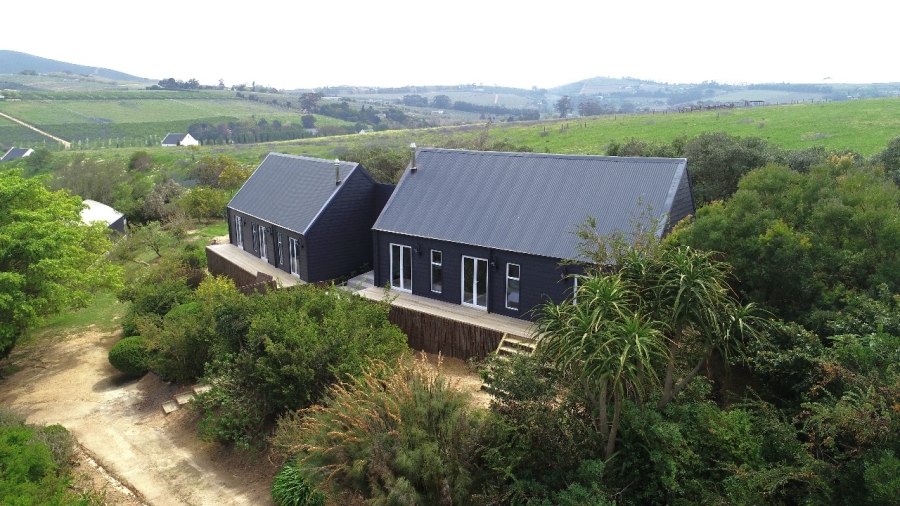 5 Bedroom Property for Sale in Stellenbosch Farms Western Cape